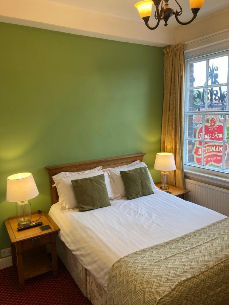 Bed and Breakfast The King'S Arms à Boston Extérieur photo